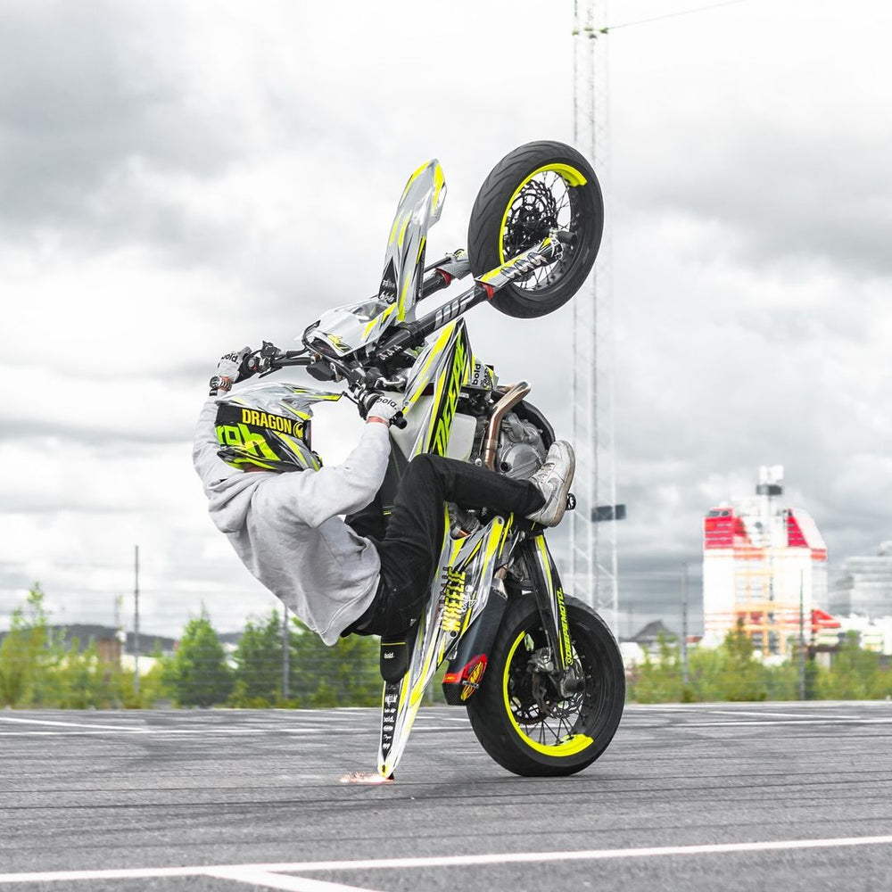 DEEPE supermoto graphics kit