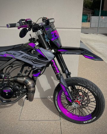 Matching 50/50 Wheel Graphics