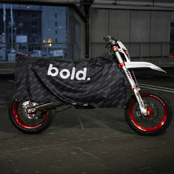 bold. Flag
