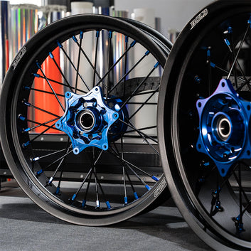 bold. BLUE v2 - Supermoto Wheelset