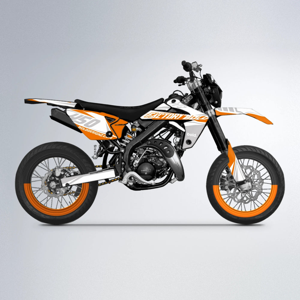GLOBBY Rieju MRT supermoto graphics kit in Orange