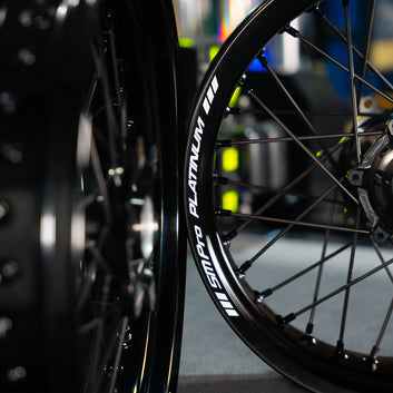 SMPRO Black - Supermoto Wheelset