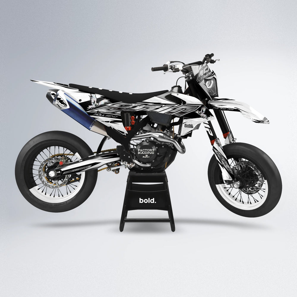 ZAPP supermoto graphics kit in White