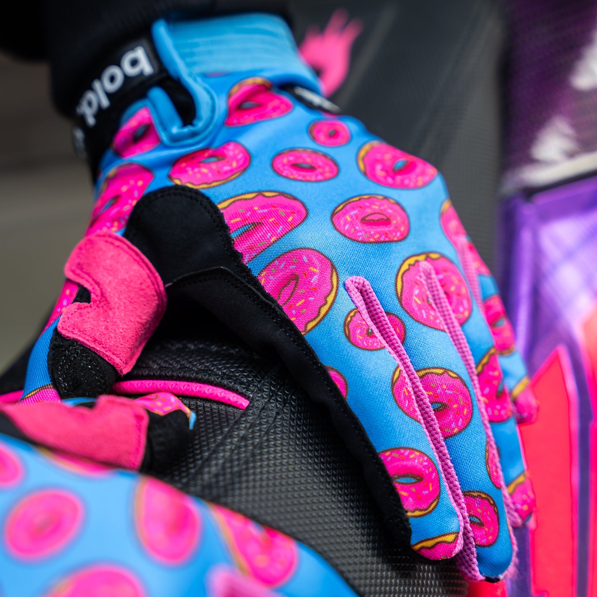 volbeat handschuhe bold. Donut SWIFT MX GLOVES
