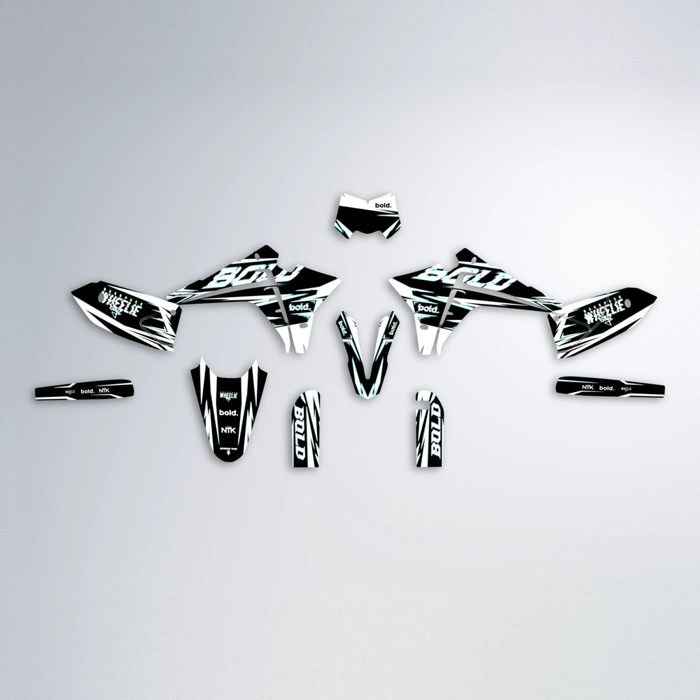 GLITCH Fantic graphics kit parts layout in Mint