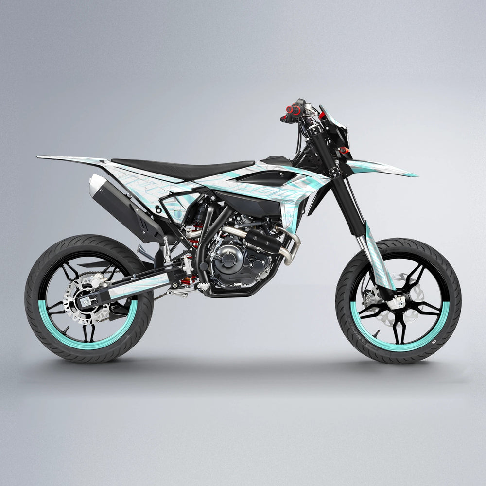 LINAAAROS Beta supermoto graphics kit in Mint