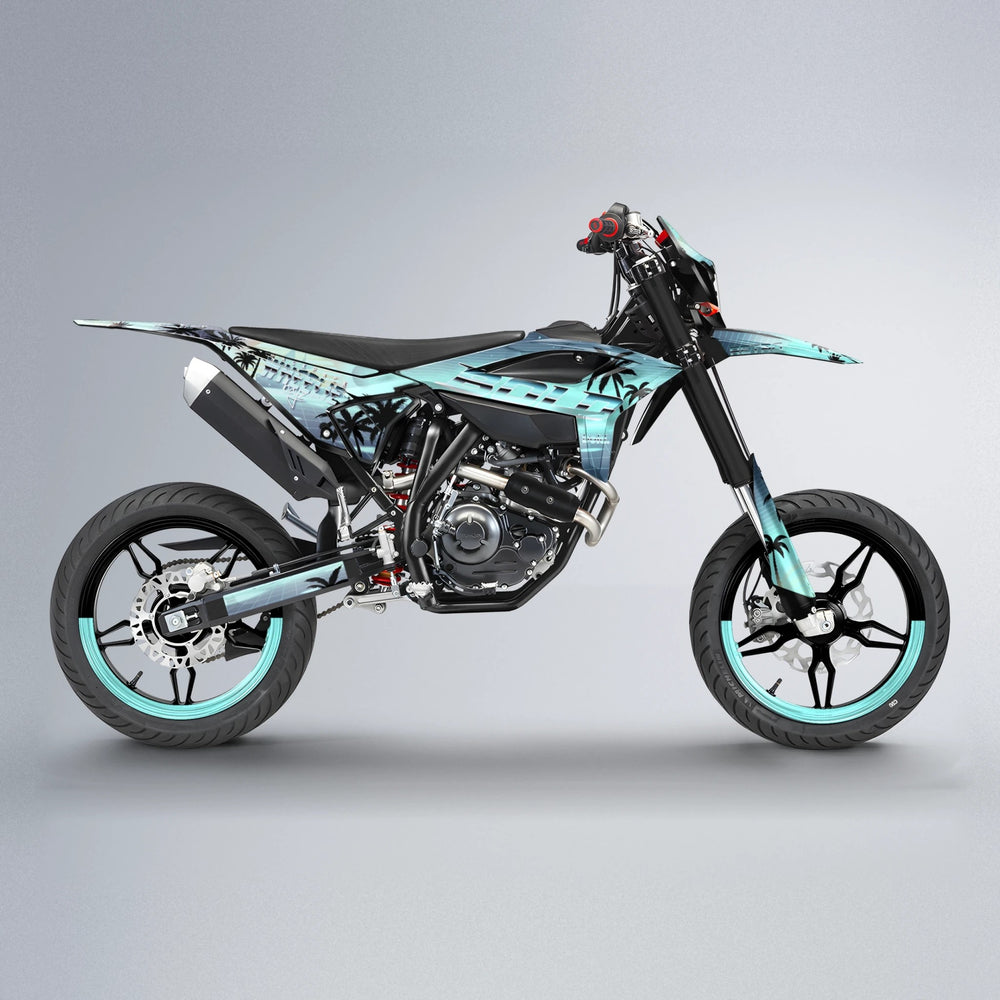 MCFLY Beta supermoto graphics kit in Mint