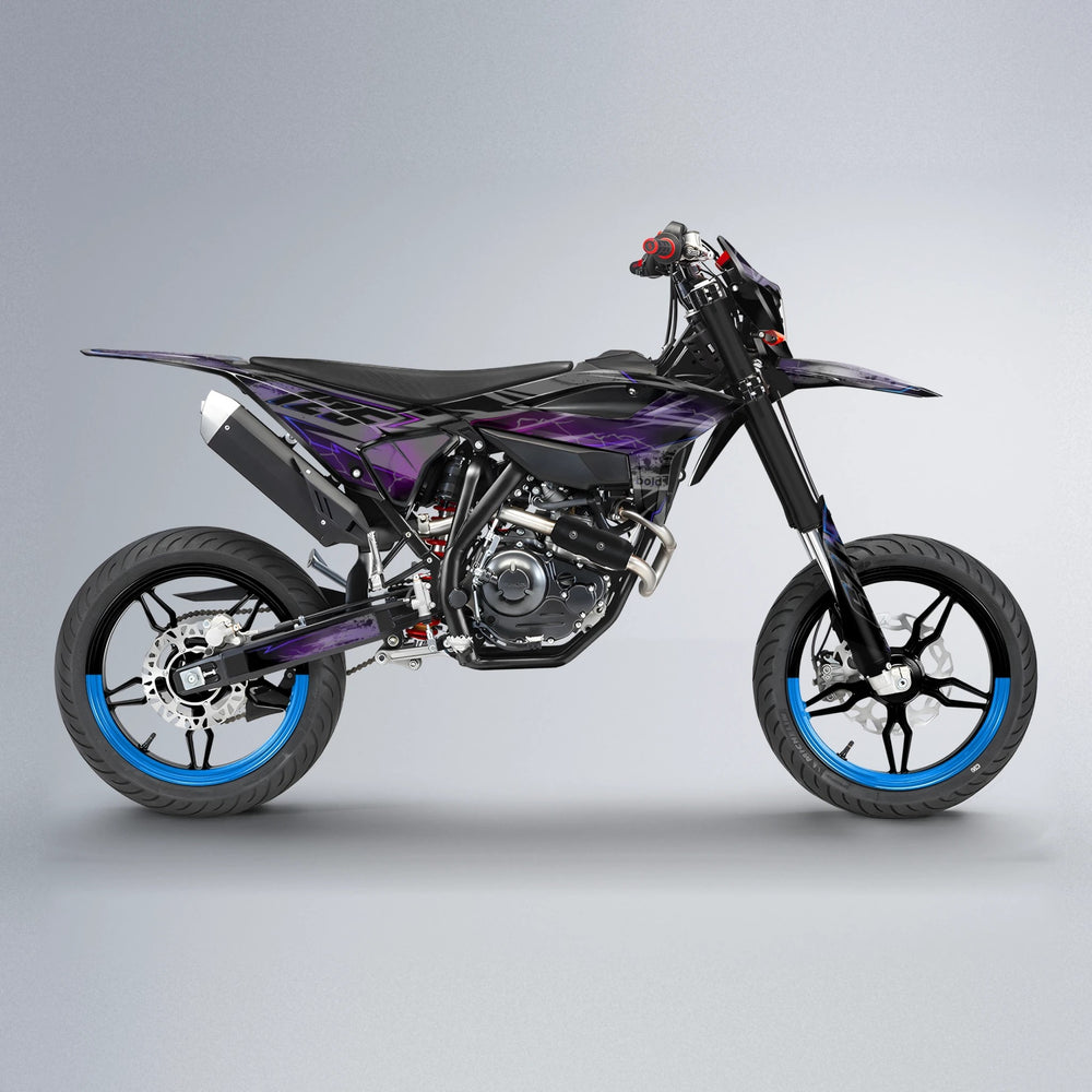 PATCHY Beta supermoto graphics kit in Blue Purple Fade