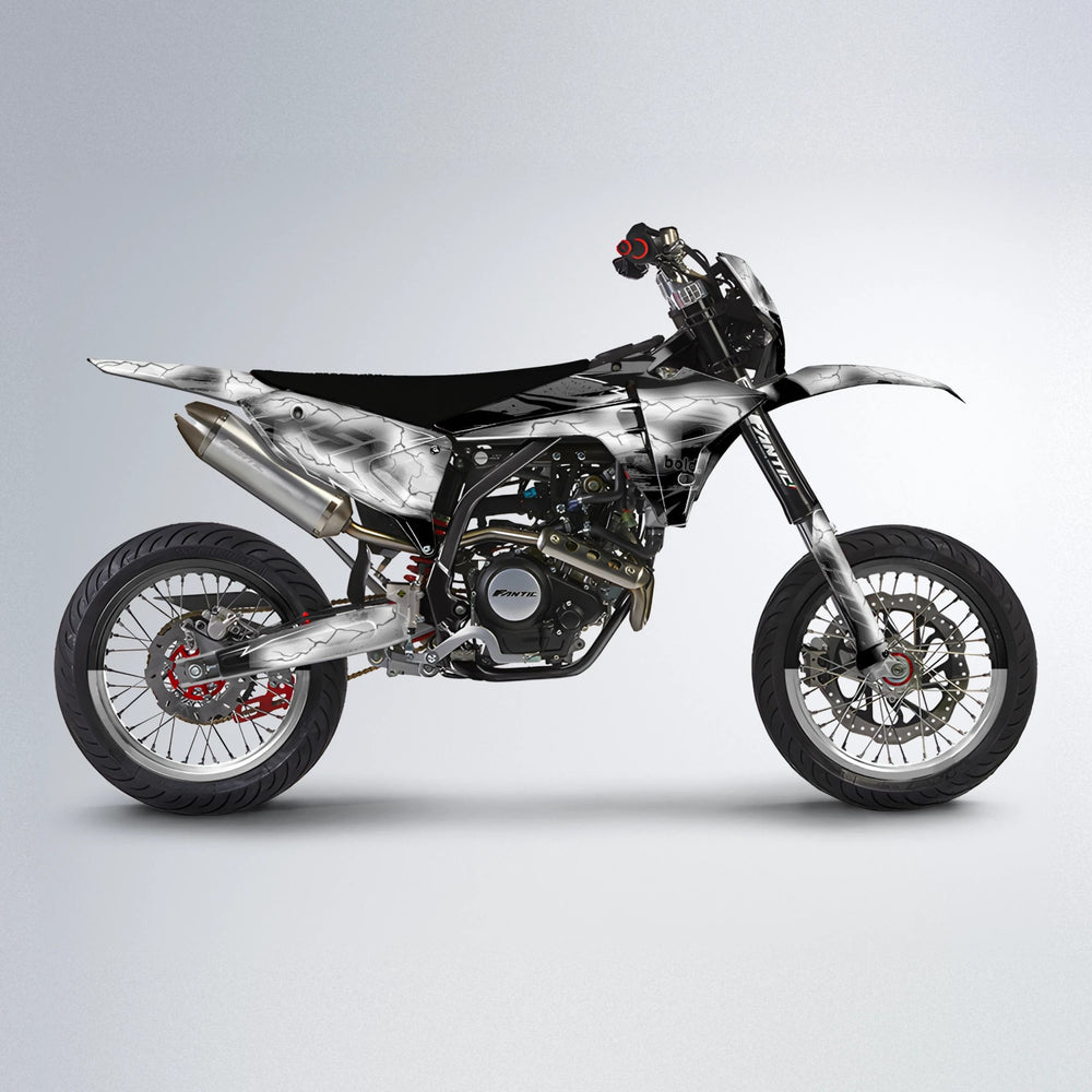 PATCHY Fantic supermoto graphics kit in White