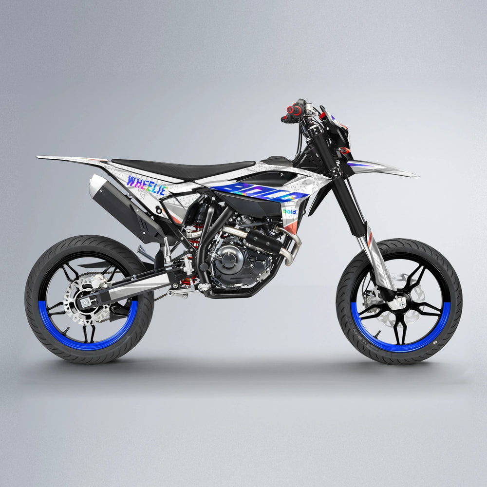 SKOOVBY Beta supermoto graphics kit in Blue
