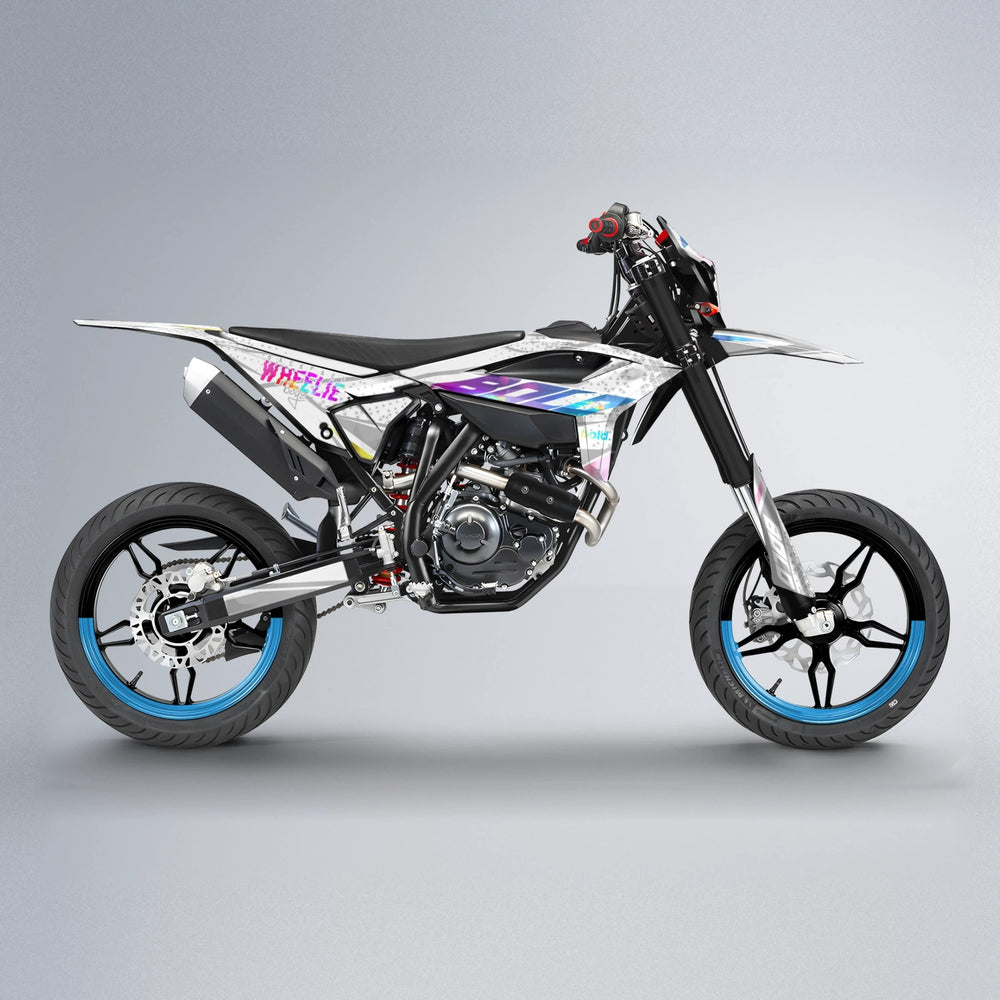 SKOOVBY Beta supermoto graphics kit in Pink & Light Blue