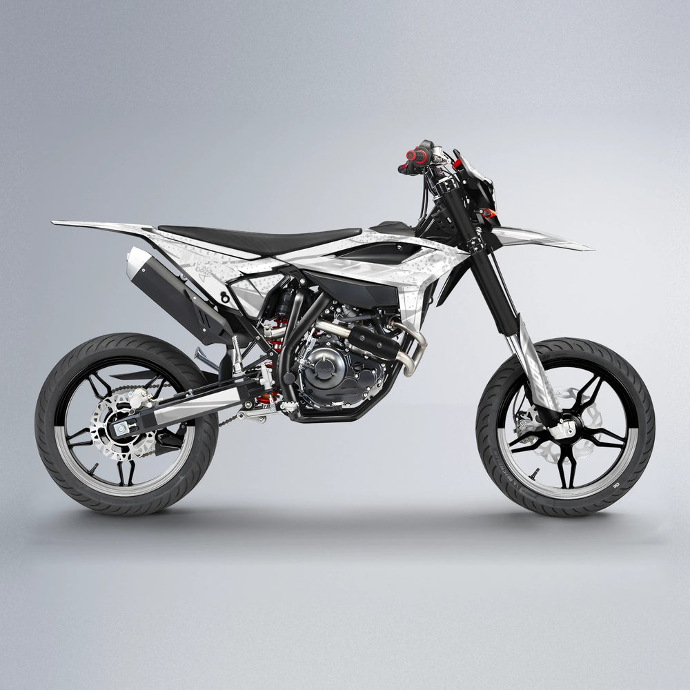 SKOOVBY Beta supermoto graphics kit in White