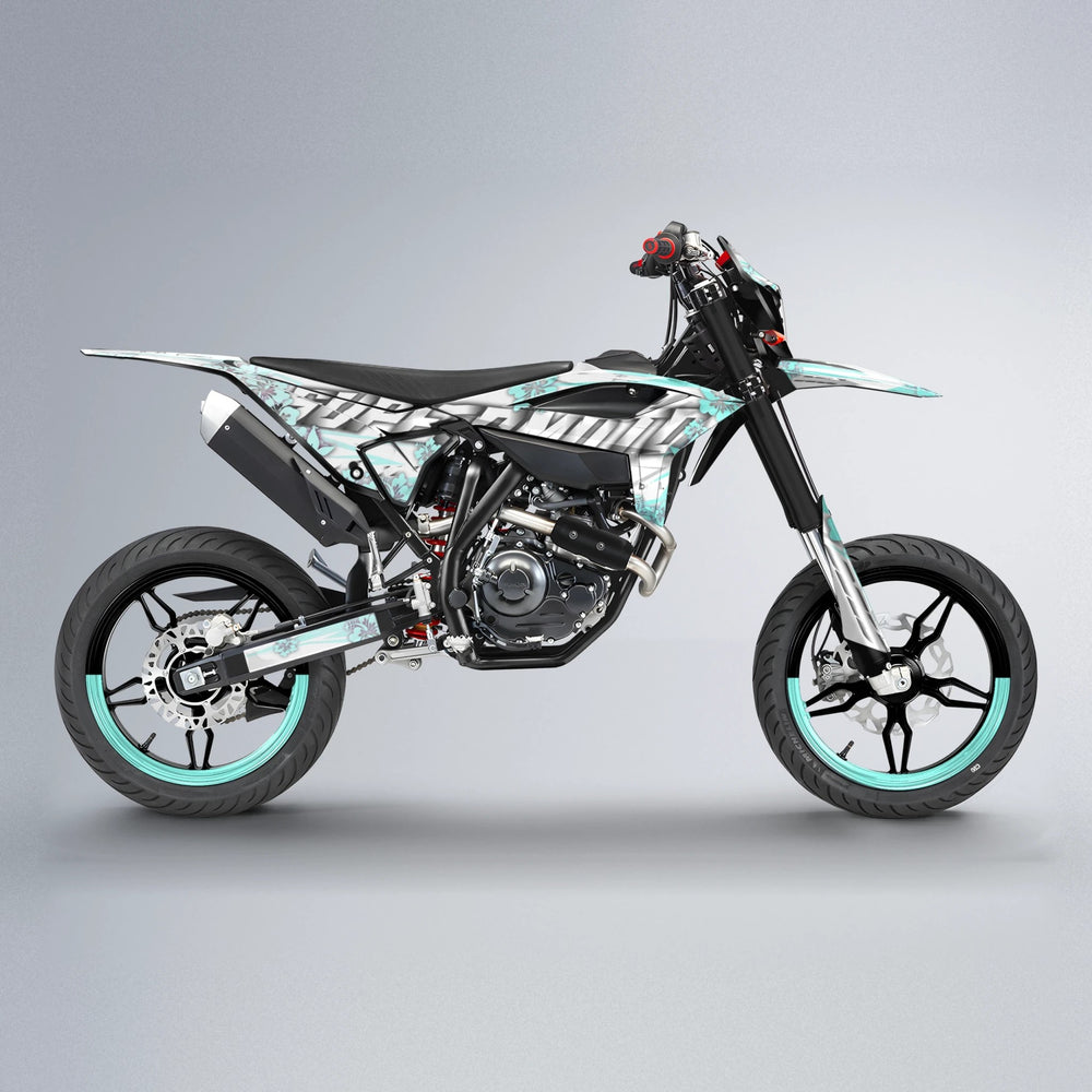 WNICOO Beta supermoto graphics kit in Mint