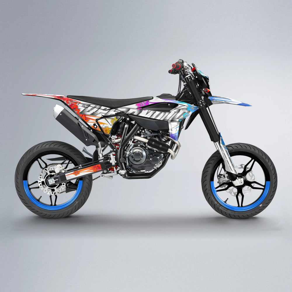 WNICOO Beta supermoto graphics kit in Sunset Fade