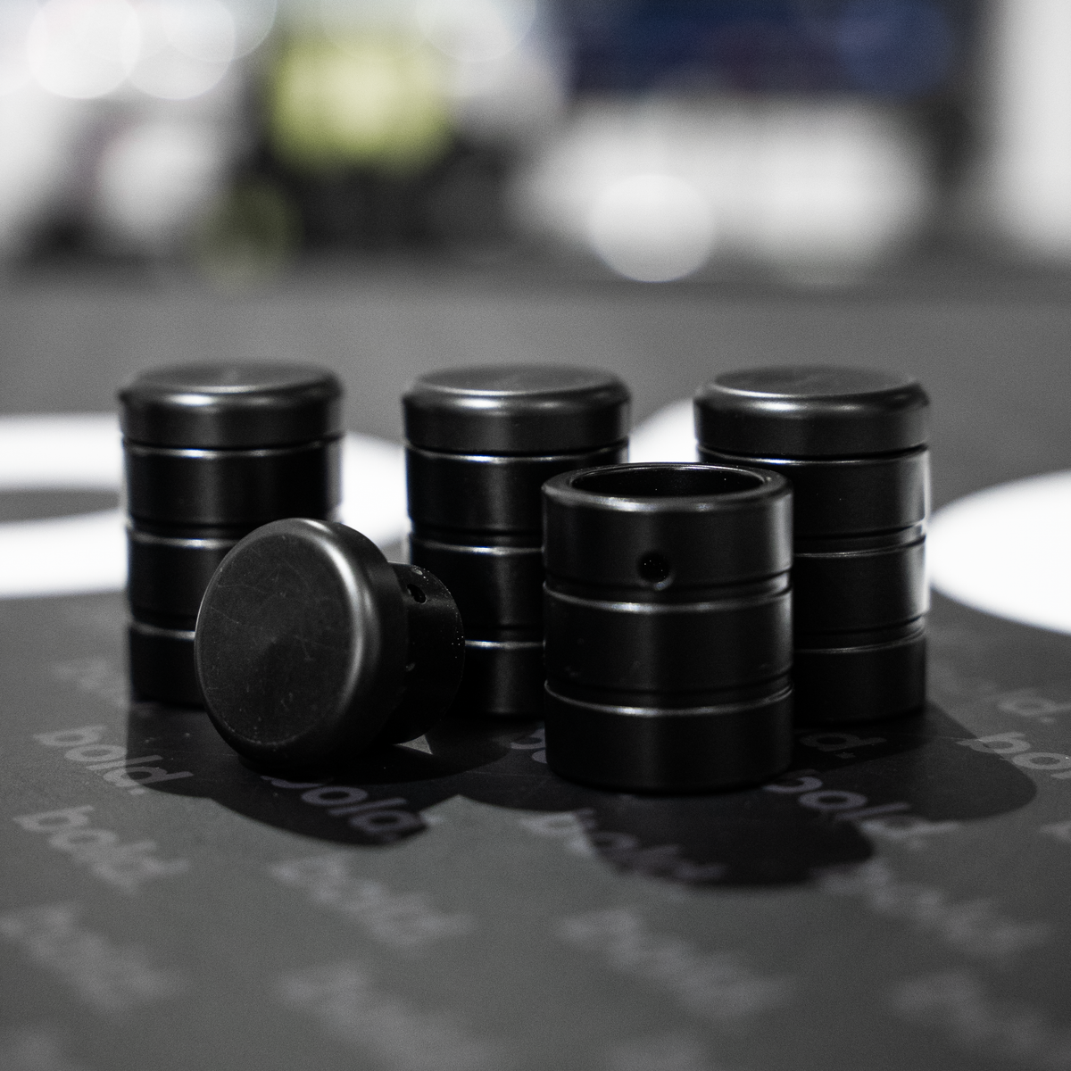 Supermoto Axle Sliders Full Kit BLACK (Crash Pegs) Bolddesignz