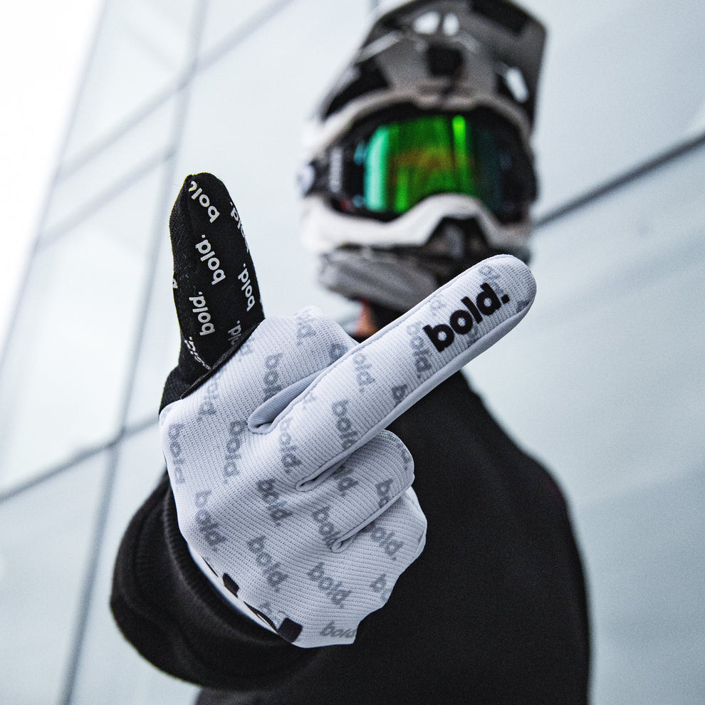 bold. AIRFORCE MX GLOVES